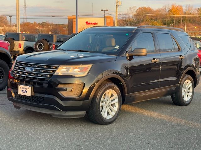 2017 Ford Explorer Base