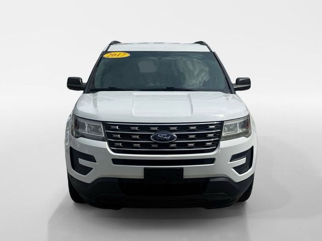 2017 Ford Explorer Base