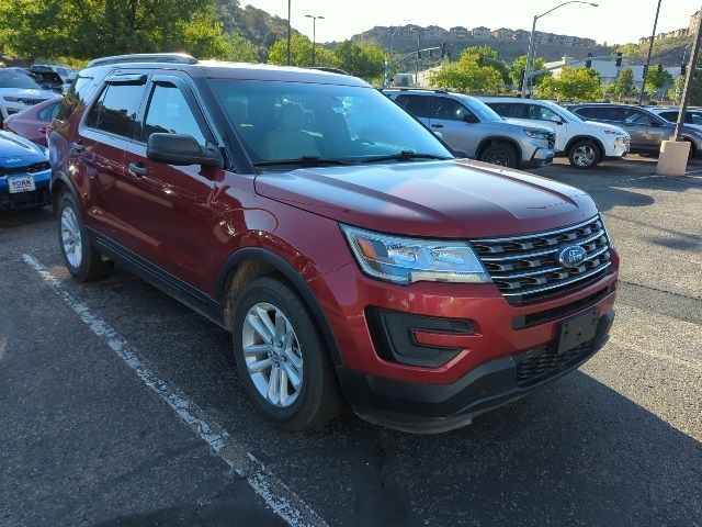 2017 Ford Explorer Base