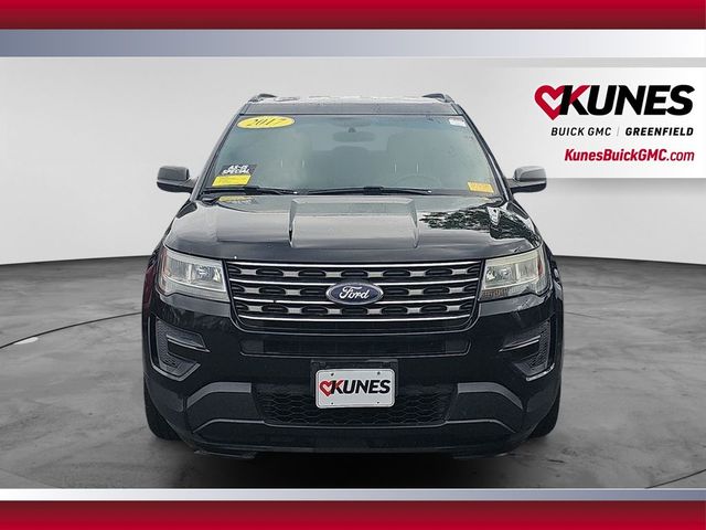 2017 Ford Explorer Base