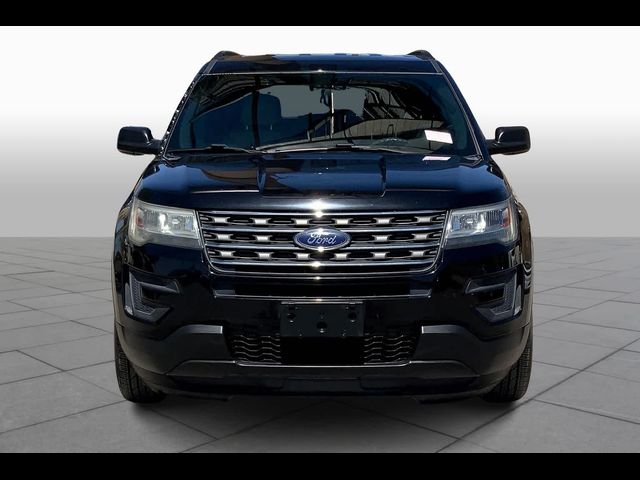 2017 Ford Explorer Base