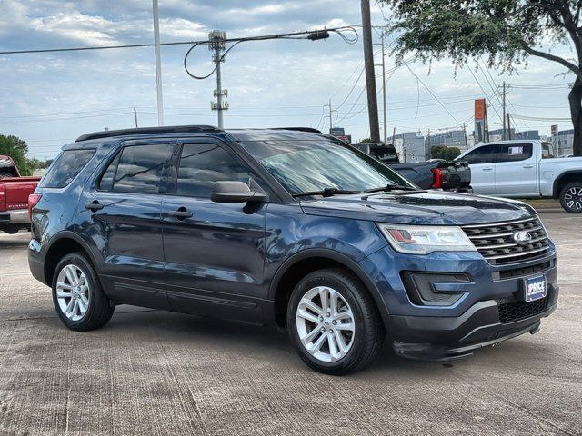 2017 Ford Explorer Base