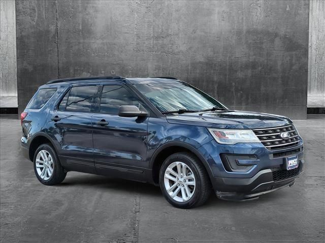 2017 Ford Explorer Base