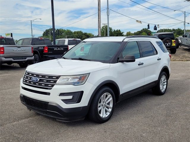 2017 Ford Explorer Base