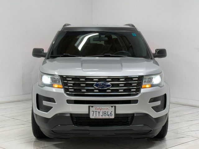 2017 Ford Explorer Base