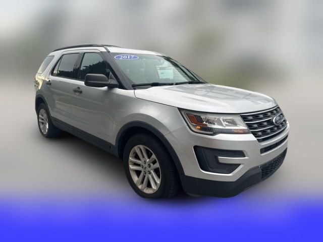 2017 Ford Explorer Base