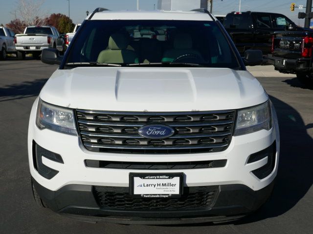 2017 Ford Explorer Base