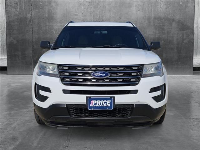 2017 Ford Explorer Base