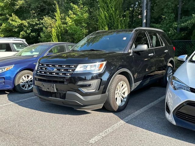 2017 Ford Explorer Base