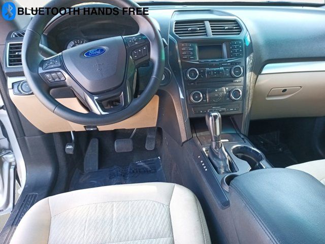 2017 Ford Explorer Base