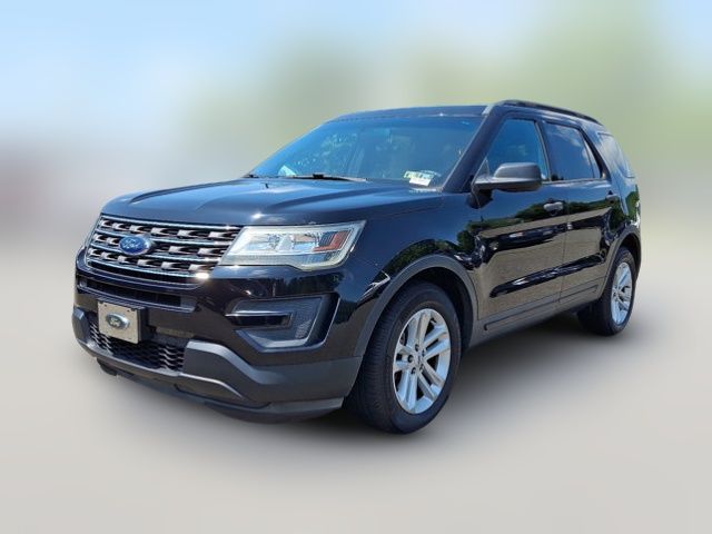2017 Ford Explorer Base