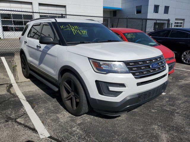 2017 Ford Explorer Base