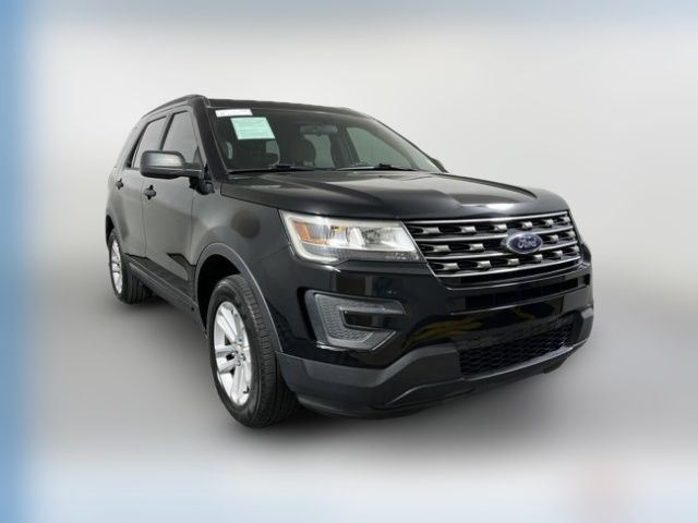 2017 Ford Explorer Base