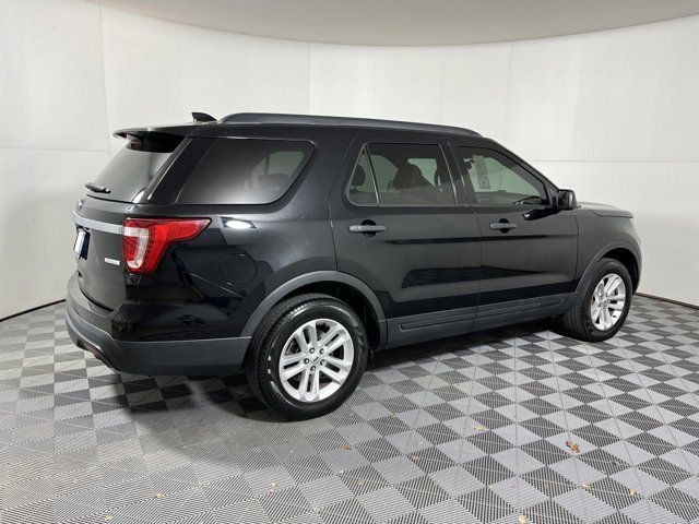 2017 Ford Explorer Base