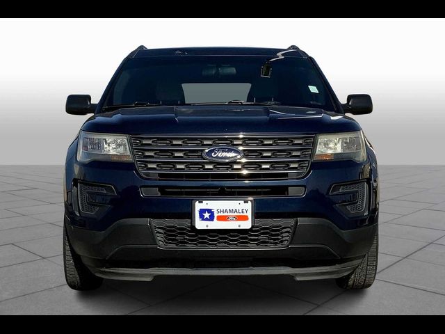 2017 Ford Explorer Base