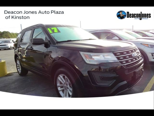 2017 Ford Explorer Base