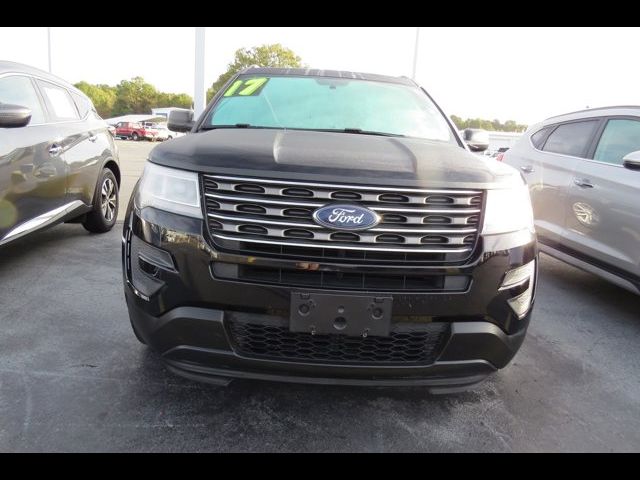 2017 Ford Explorer Base