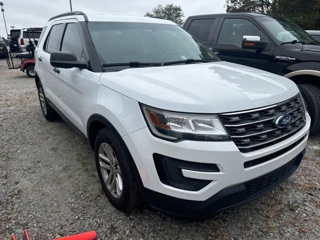 2017 Ford Explorer Base