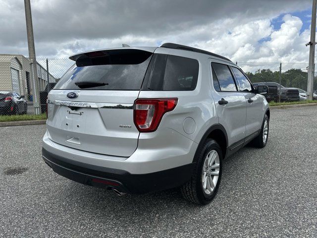 2017 Ford Explorer Base