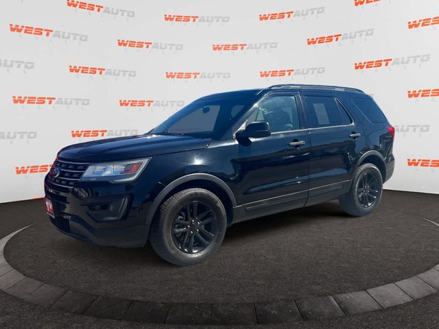 2017 Ford Explorer Base