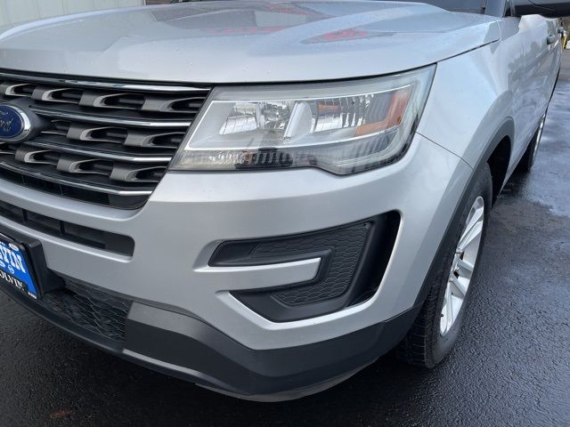 2017 Ford Explorer Base