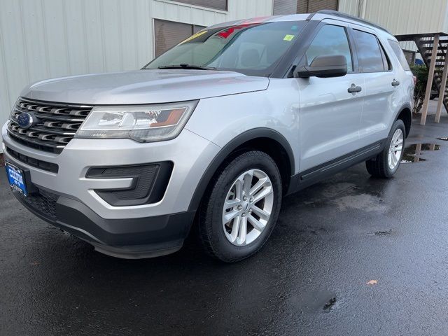 2017 Ford Explorer Base