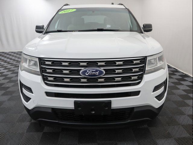 2017 Ford Explorer Base