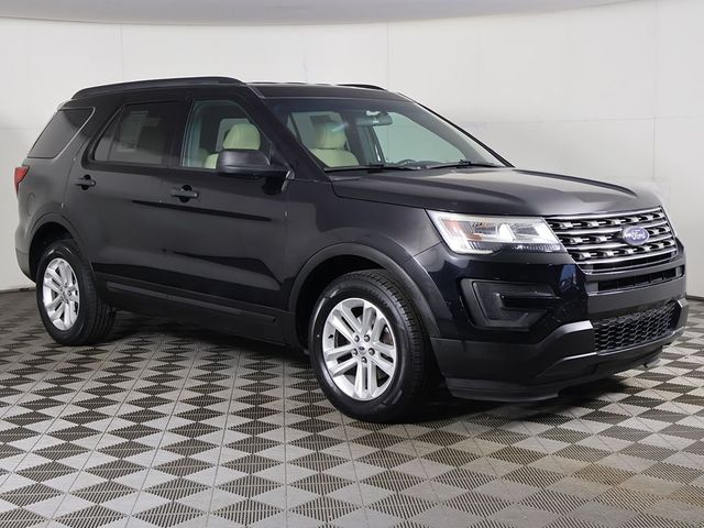 2017 Ford Explorer Base