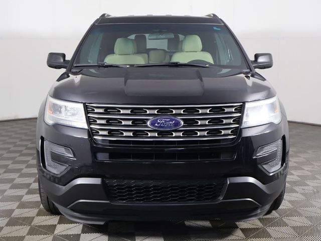 2017 Ford Explorer Base