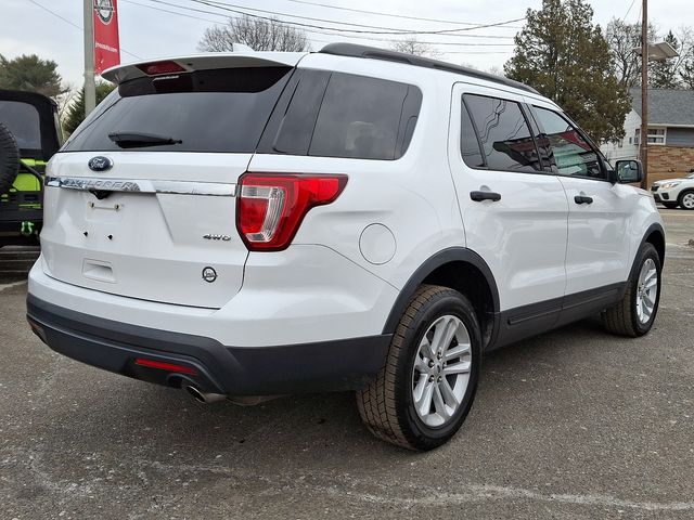 2017 Ford Explorer Base