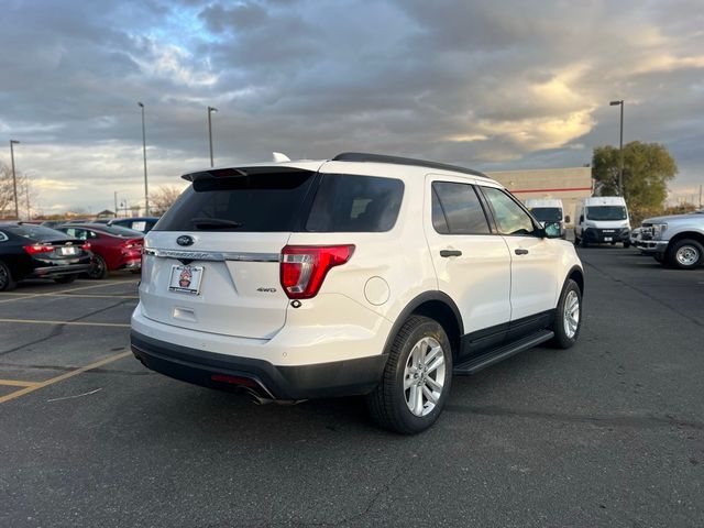 2017 Ford Explorer Base