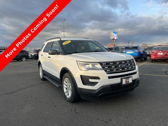 2017 Ford Explorer Base