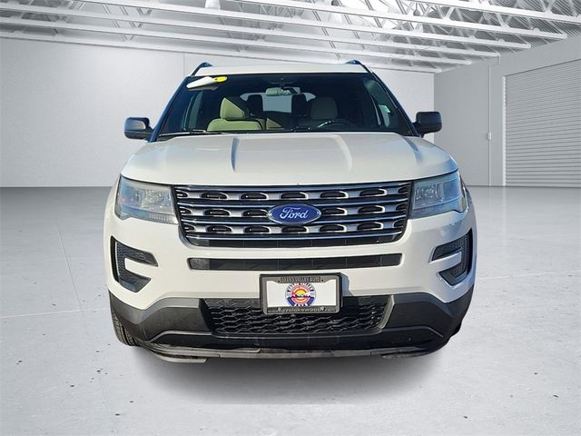 2017 Ford Explorer Base