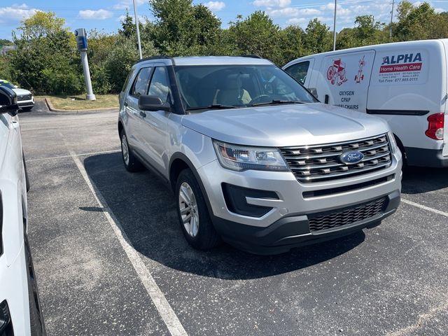 2017 Ford Explorer Base