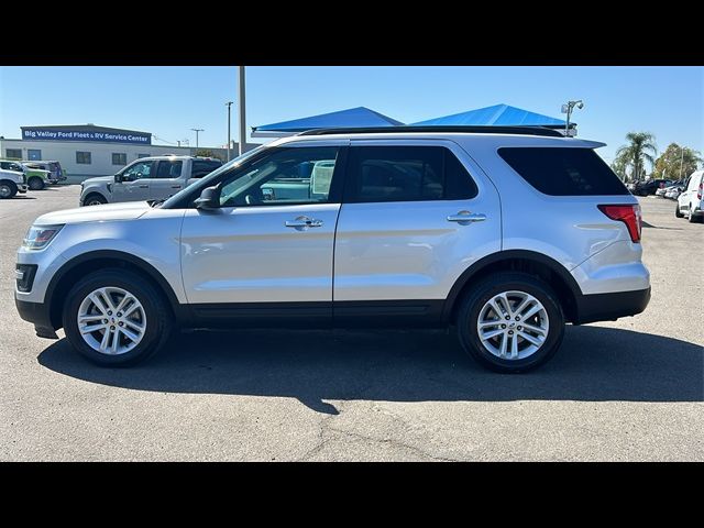 2017 Ford Explorer Base