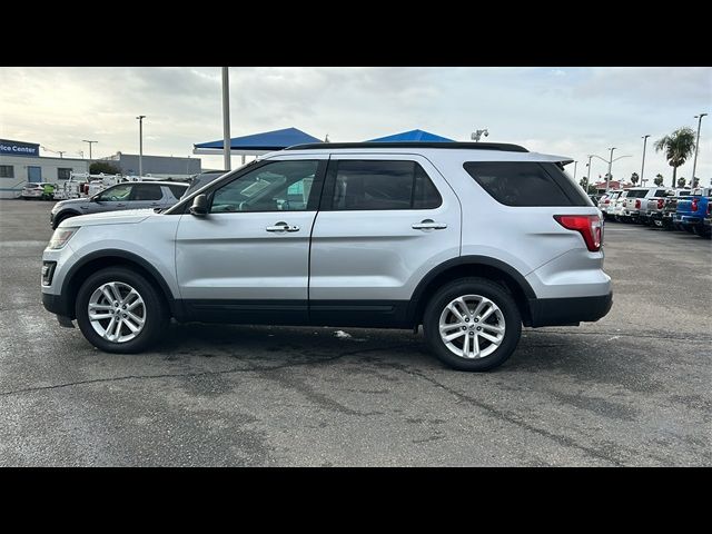 2017 Ford Explorer Base