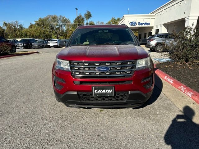 2017 Ford Explorer Base