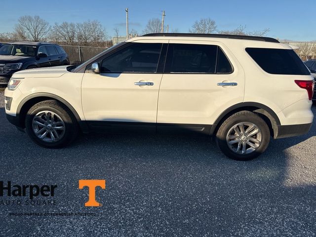 2017 Ford Explorer Base