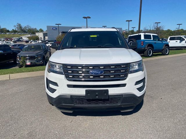 2017 Ford Explorer Base