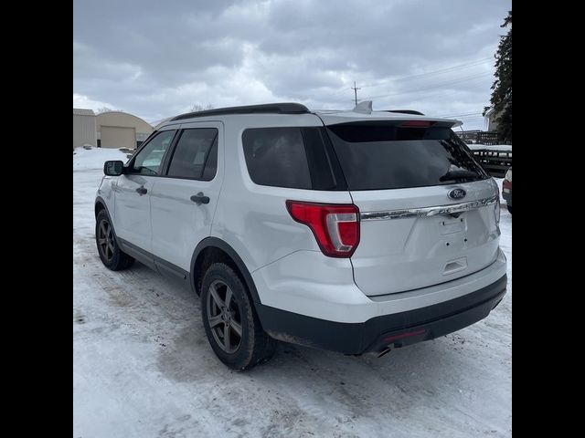 2017 Ford Explorer Base