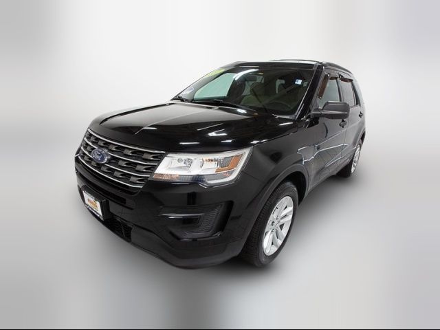 2017 Ford Explorer Base