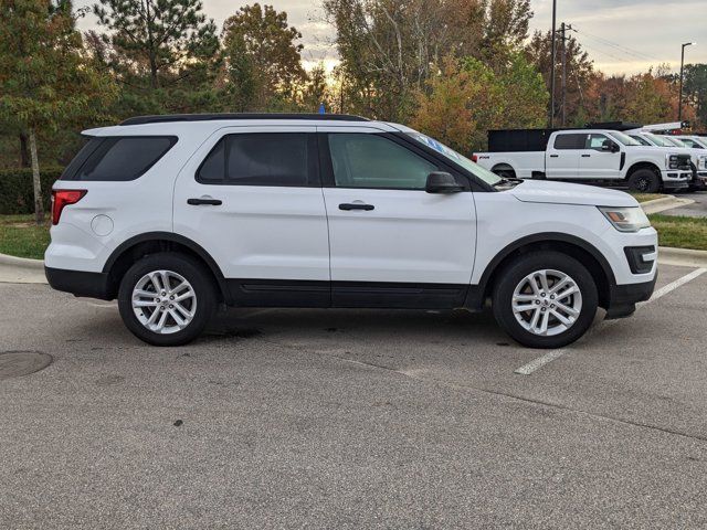 2017 Ford Explorer Base