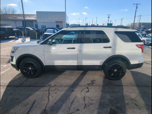 2017 Ford Explorer Base