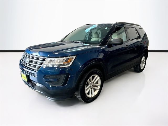 2017 Ford Explorer Base