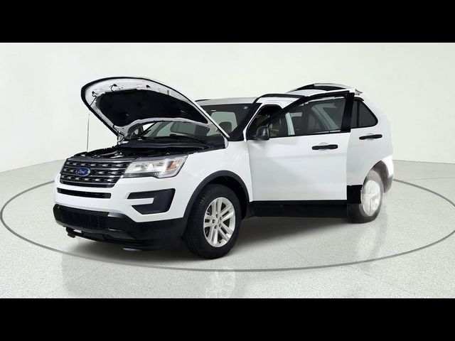 2017 Ford Explorer Base