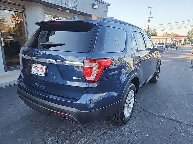 2017 Ford Explorer Base