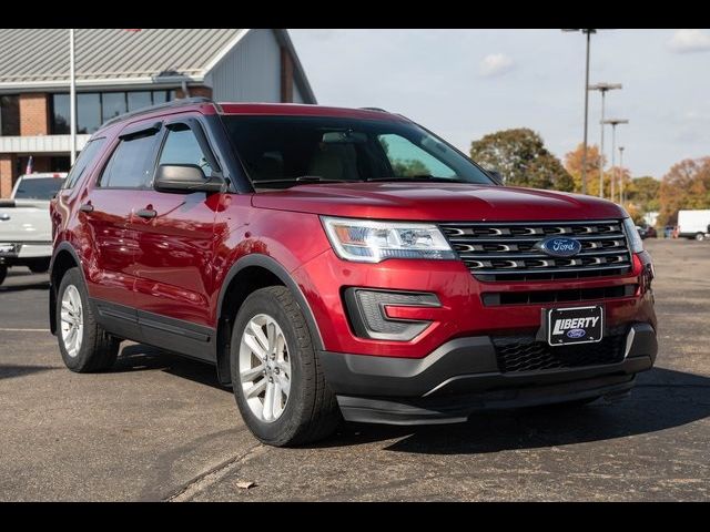 2017 Ford Explorer Base