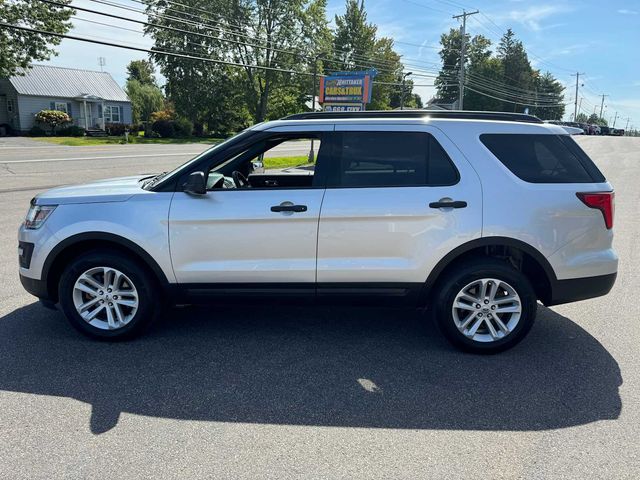 2017 Ford Explorer Base