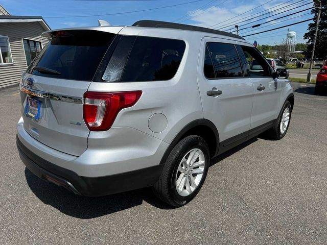 2017 Ford Explorer Base