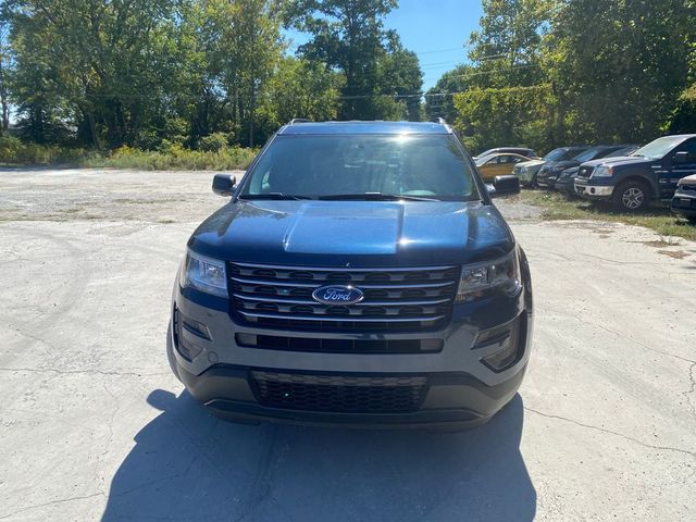 2017 Ford Explorer Base